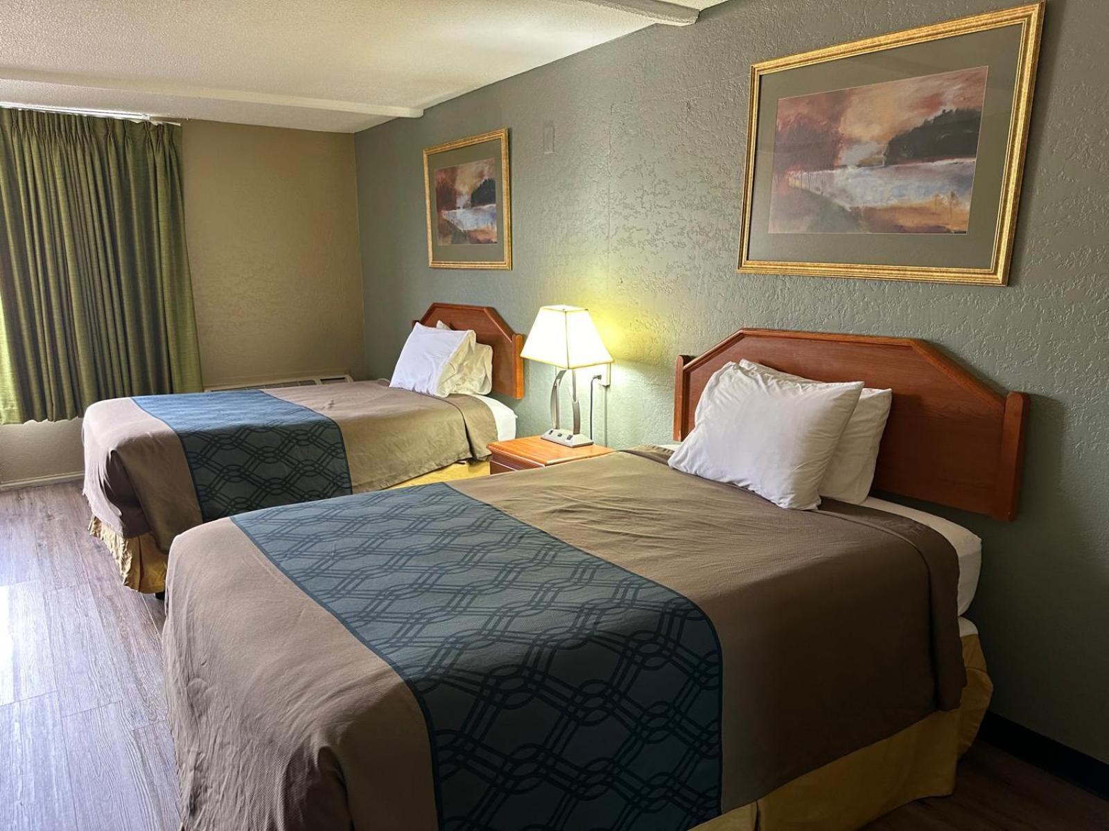 Rodeway Inn Stone Mountain Tucker Bagian luar foto
